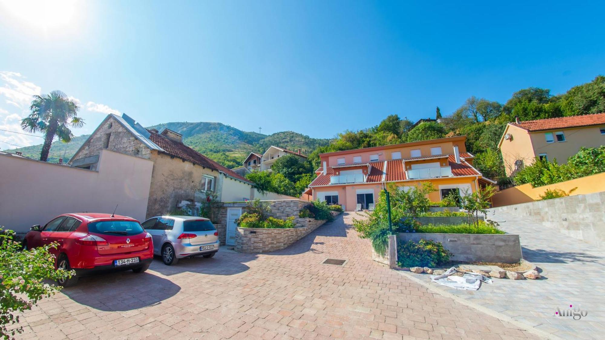 Apartments Enigma - With Private Parking Mostar Zewnętrze zdjęcie