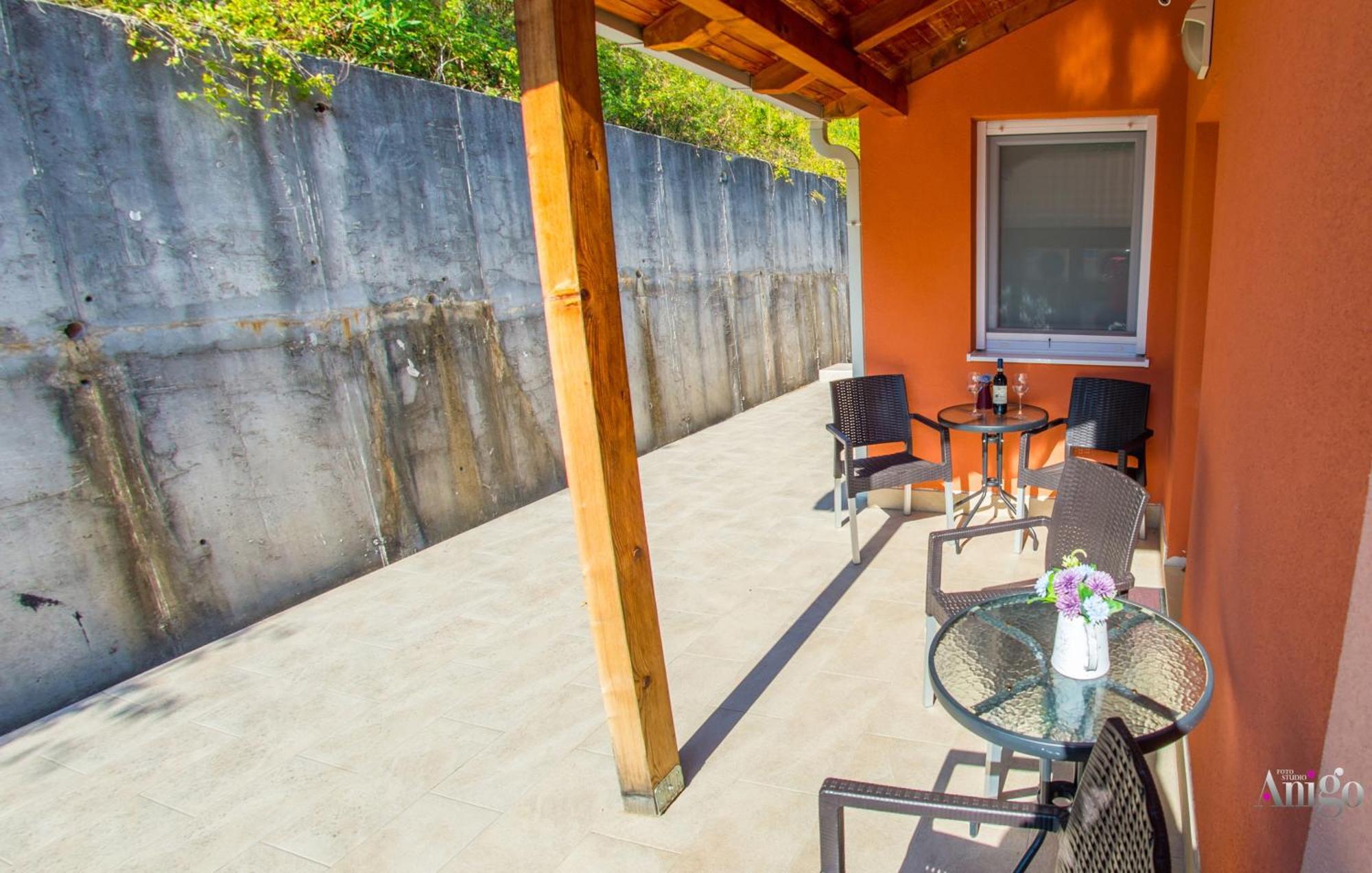 Apartments Enigma - With Private Parking Mostar Zewnętrze zdjęcie