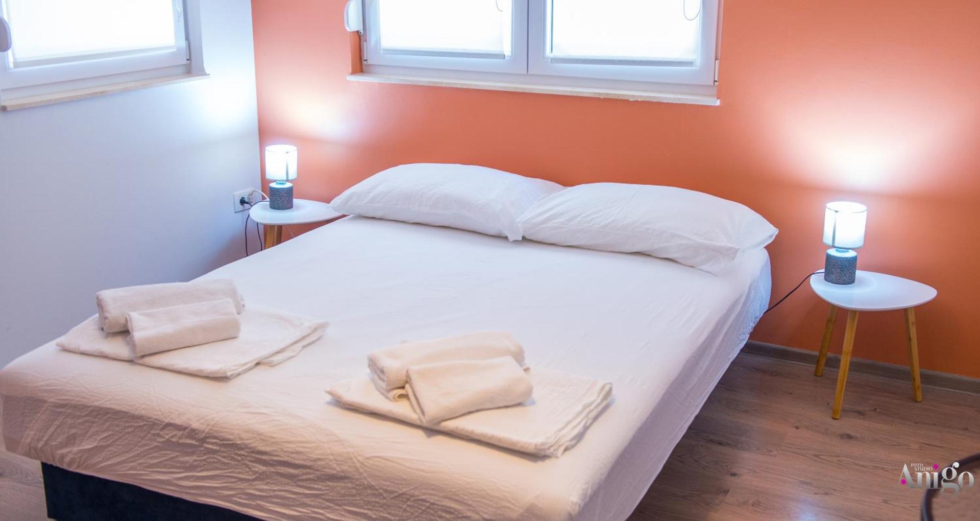 Apartments Enigma - With Private Parking Mostar Zewnętrze zdjęcie